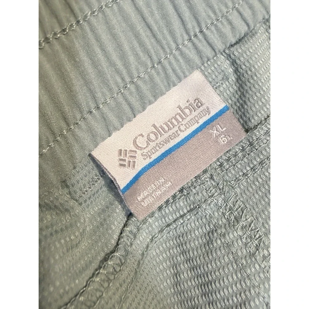 NEW Columbia Shorts Mens XL Blue PFG Uncharted Omni Shade Fishing Outdoor Hike